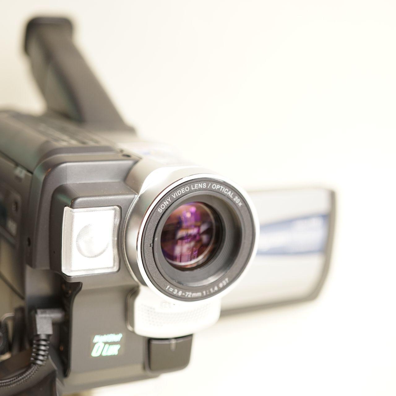 Sony Handycam CCD-TRV68 Camcorder with Tapeless Setup | Hi8 Video Camera | Tested & Working | Silver