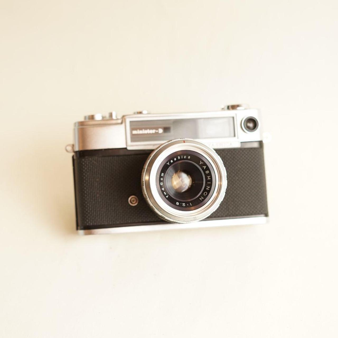Yashica Minister-D Film Camera | 35mm Rangefinder | Tested & Working | Silver & Black
