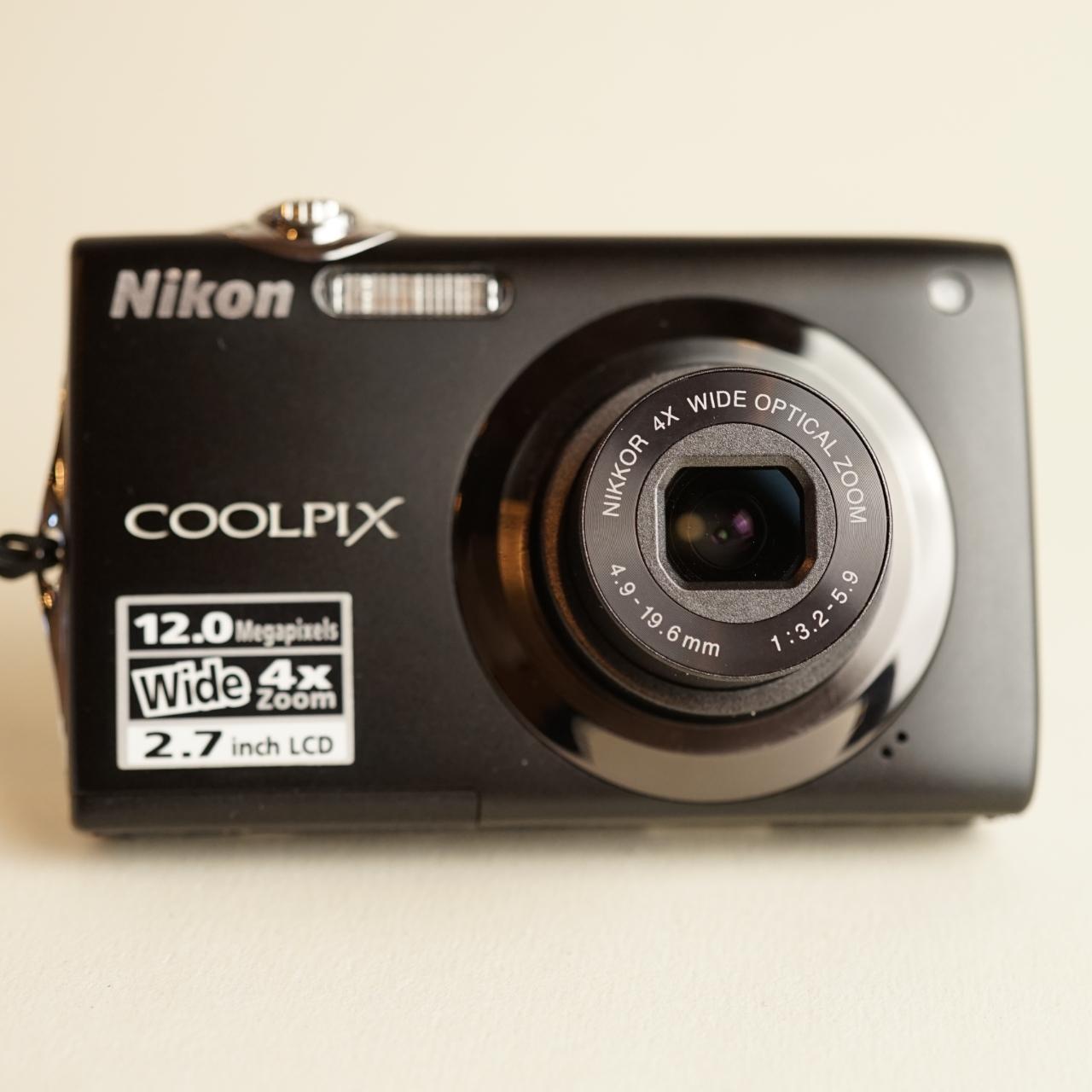 Nikon CoolPix S3000 Digital Camera | 12MP | Tested & working | Black