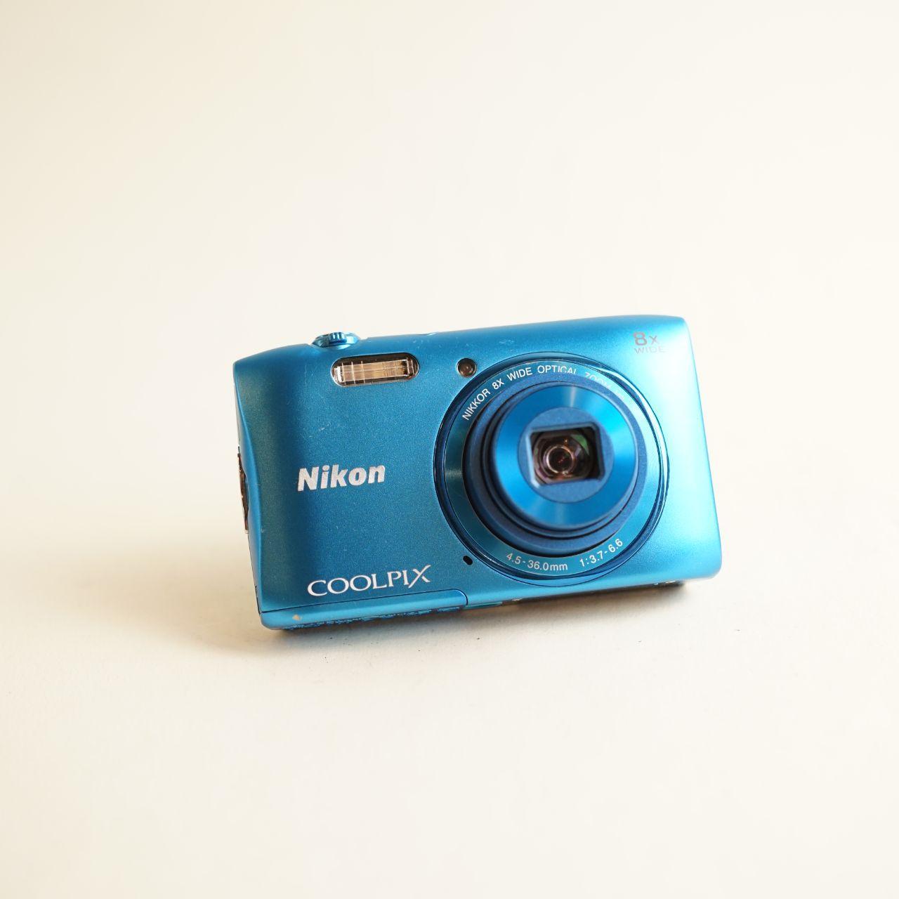 Nikon Coolpix S3600 Digital Camera | 20.1MP | Tested & Working | Blue