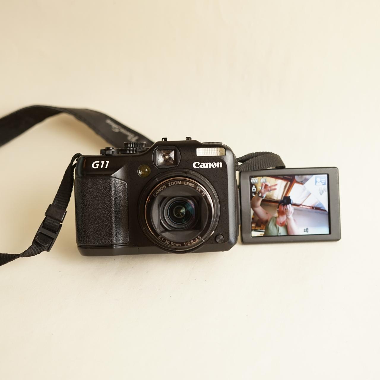 Canon PowerShot G11 Digital Camera | 10.0MP | Read Description | Black