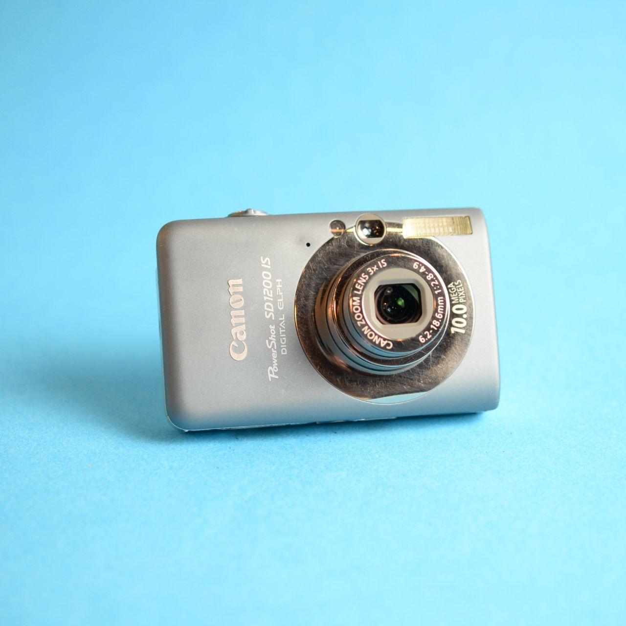 Canon PowerShot SD1200 IS Digital Camera | 10MP | Tested & Working | Grey