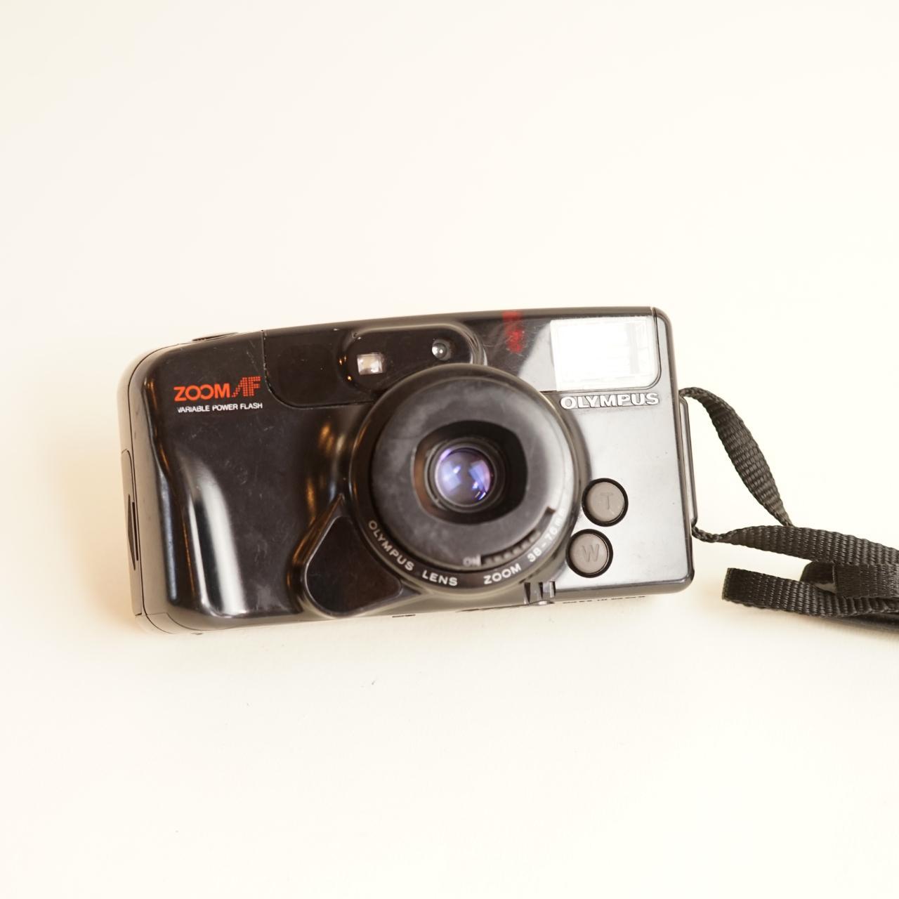 Olympus Infinity Zoom 210 Film Camera | 35mm Point & Shoot | Tested & Working | Black