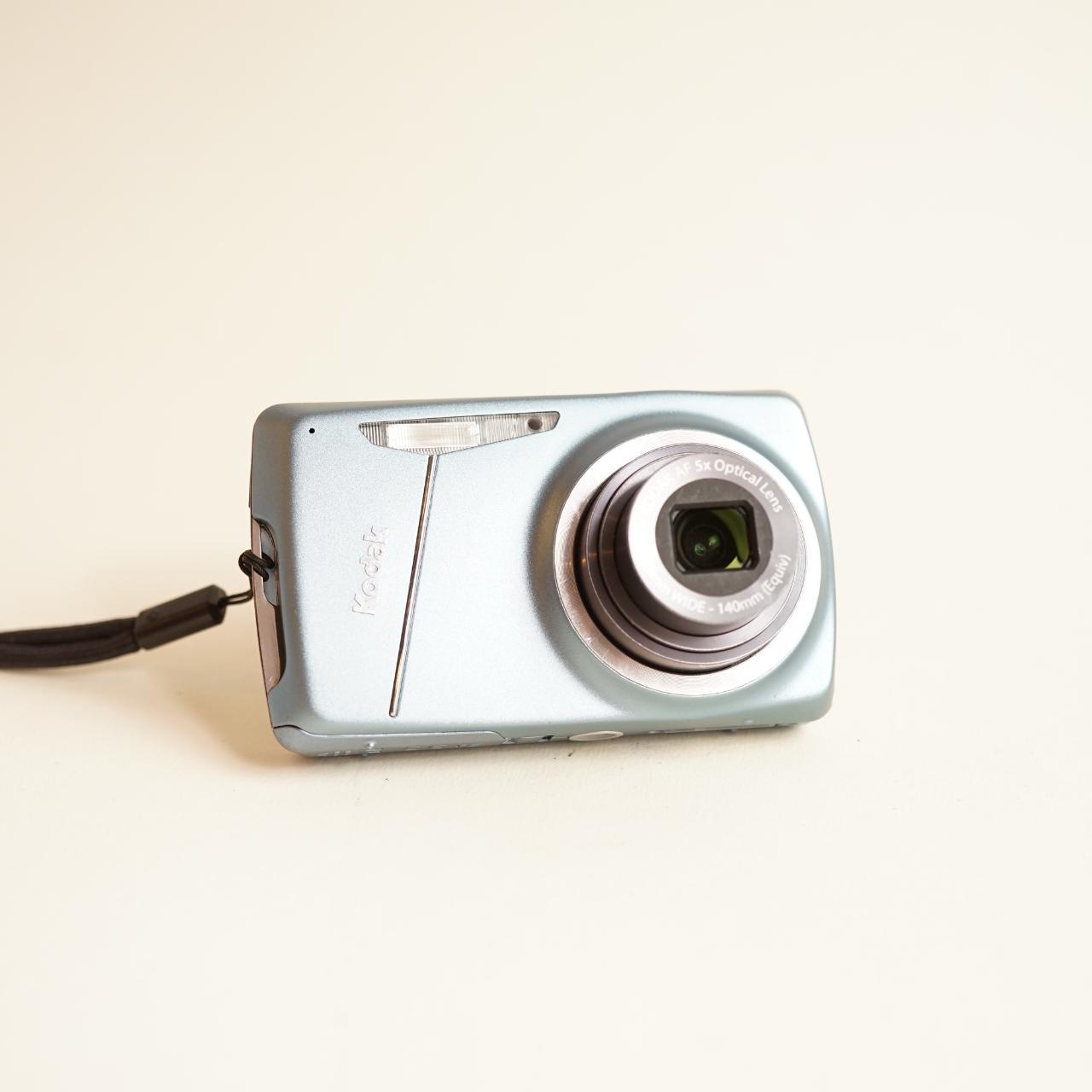 Kodak EasyShare M550 Digital Camera | 12MP | Tested & Working | Light Blue