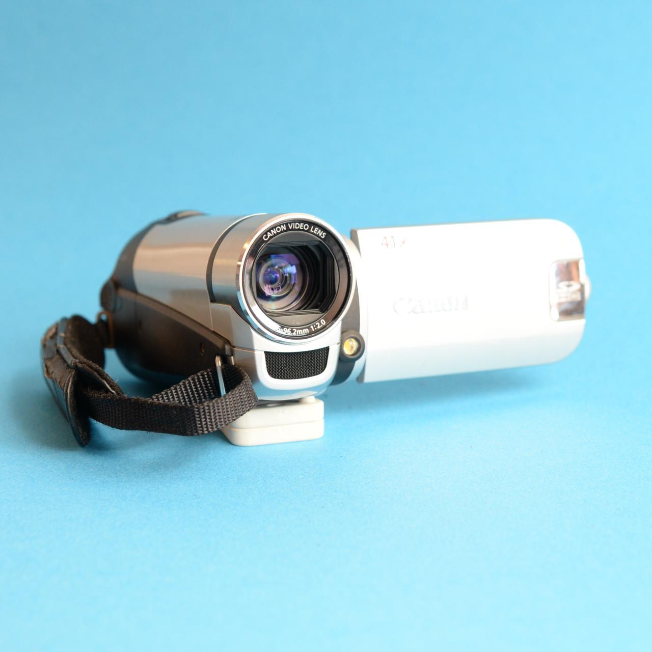 Canon FS300 Digital Camcorder | SD Video | Tested & Working | Silver