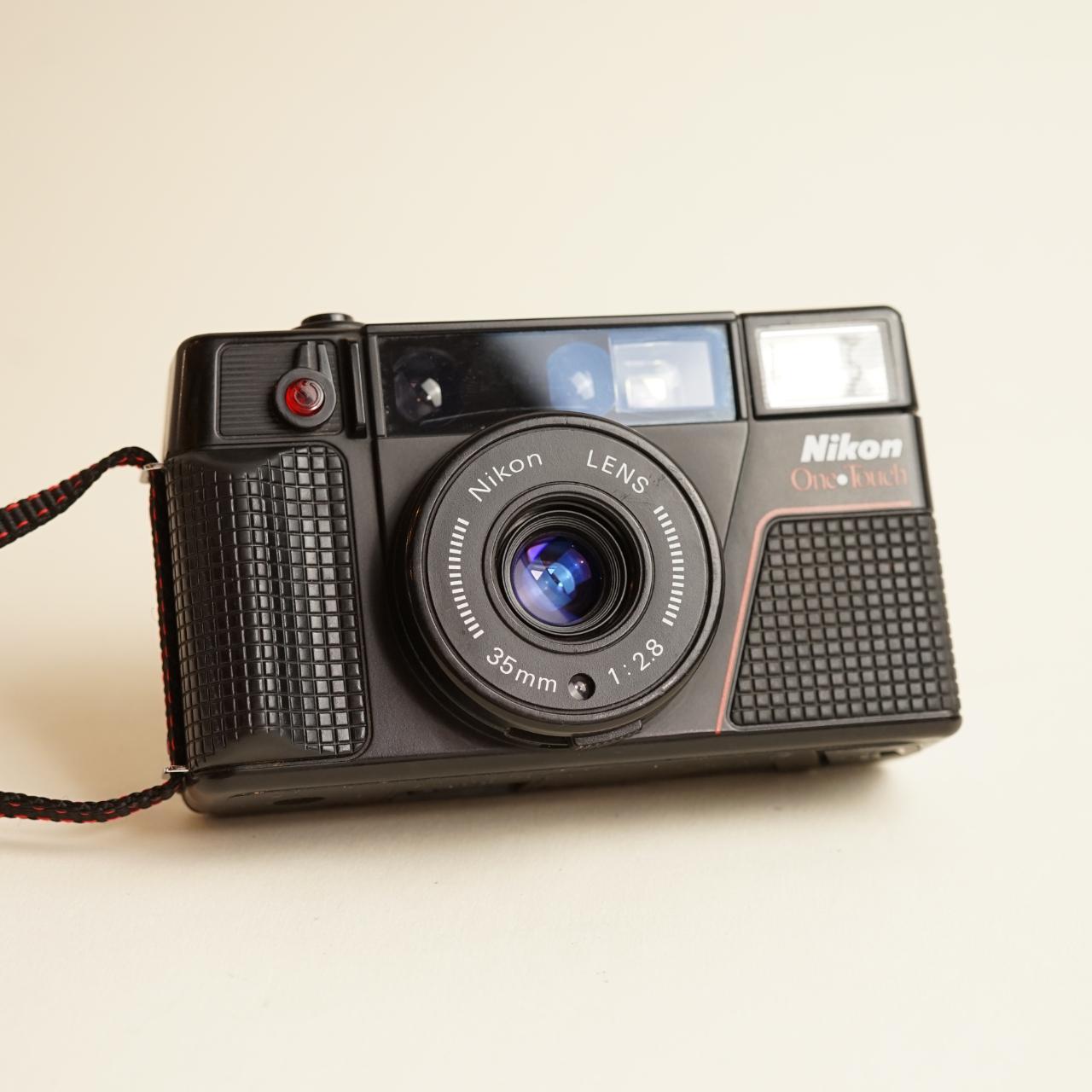 Nikon L35AF2 35mm Film Camera | Point & Shoot | Tested & Working | Black