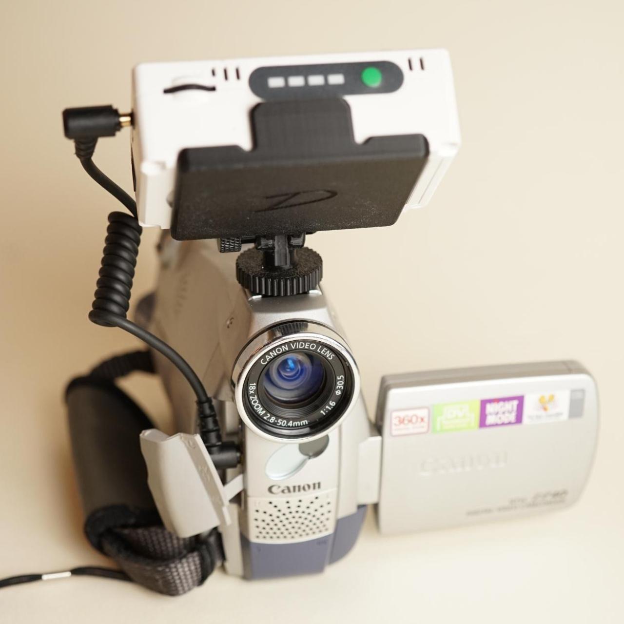 Canon ZR40 Digital Tapeless Mini DV Camcorder Setup | Tested & Working | Silver