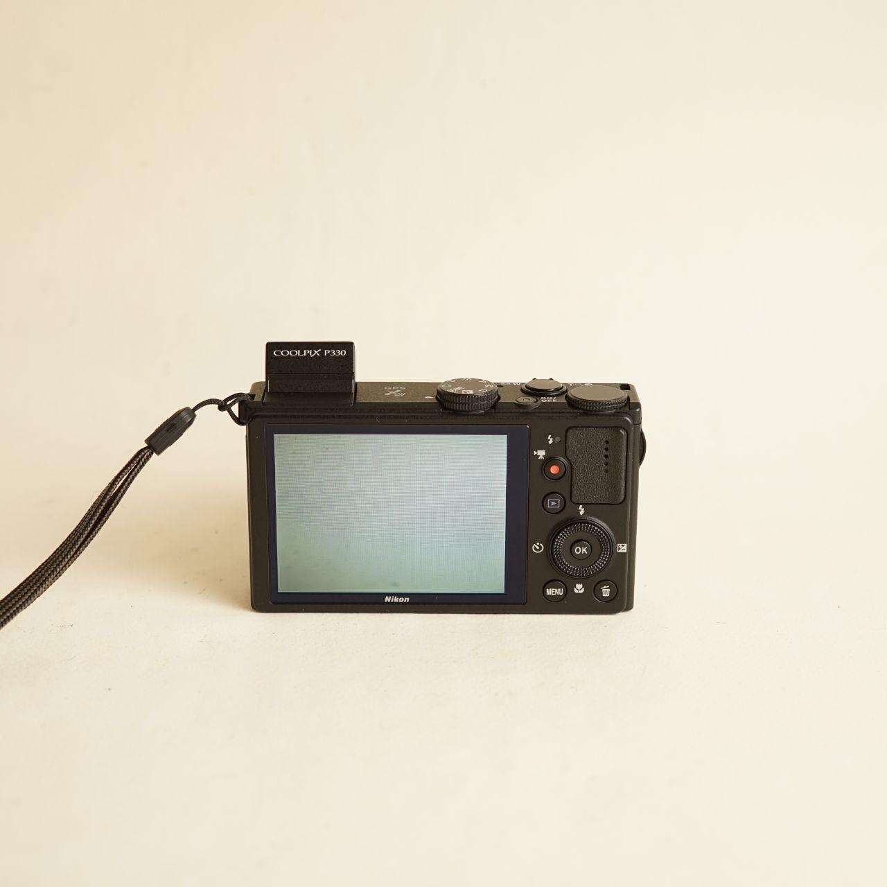 Nikon Coolpix P330 Digital Camera | 12.2MP | Tested & Working | Black