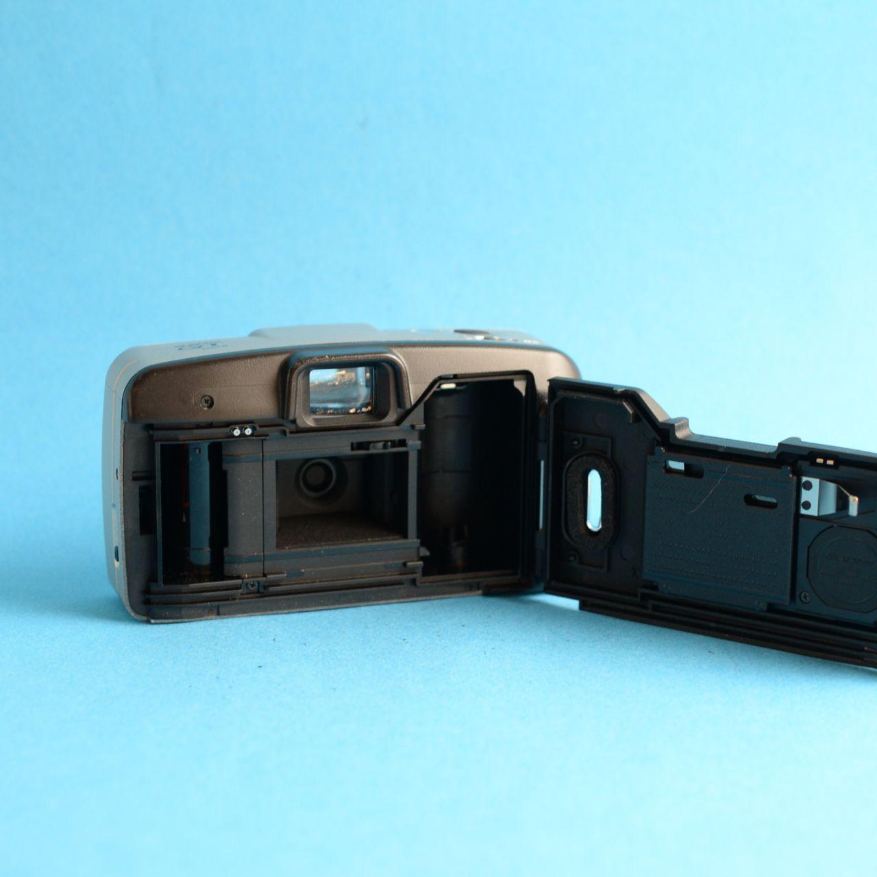 Canon Snappy QT Film Camera | 35mm Point & Shoot | Tested & Working | Silver