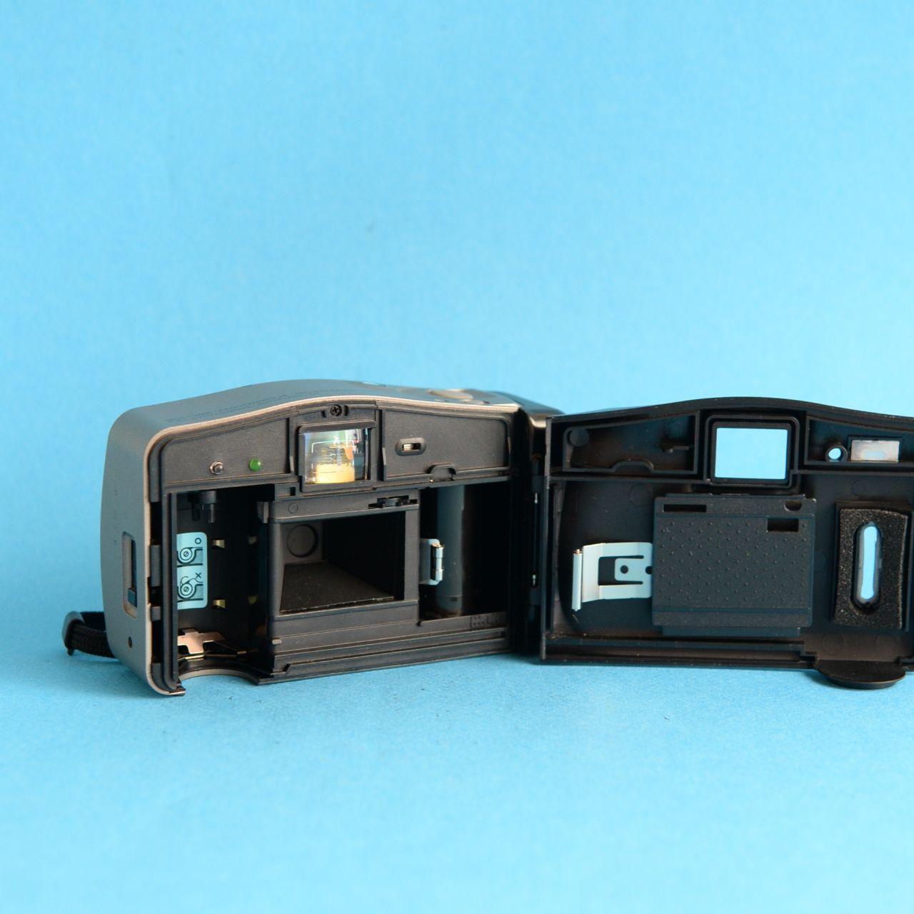 Minolta Big Finder Film Camera | 35mm Point & Shoot | Tested & Working | Grey