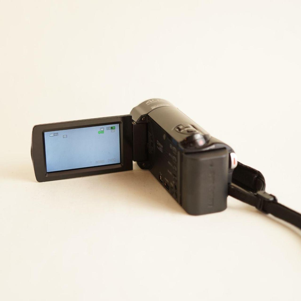 JVC Everio GZ-E100BU Camcorder | 1.5MP | Tested & Working | Black