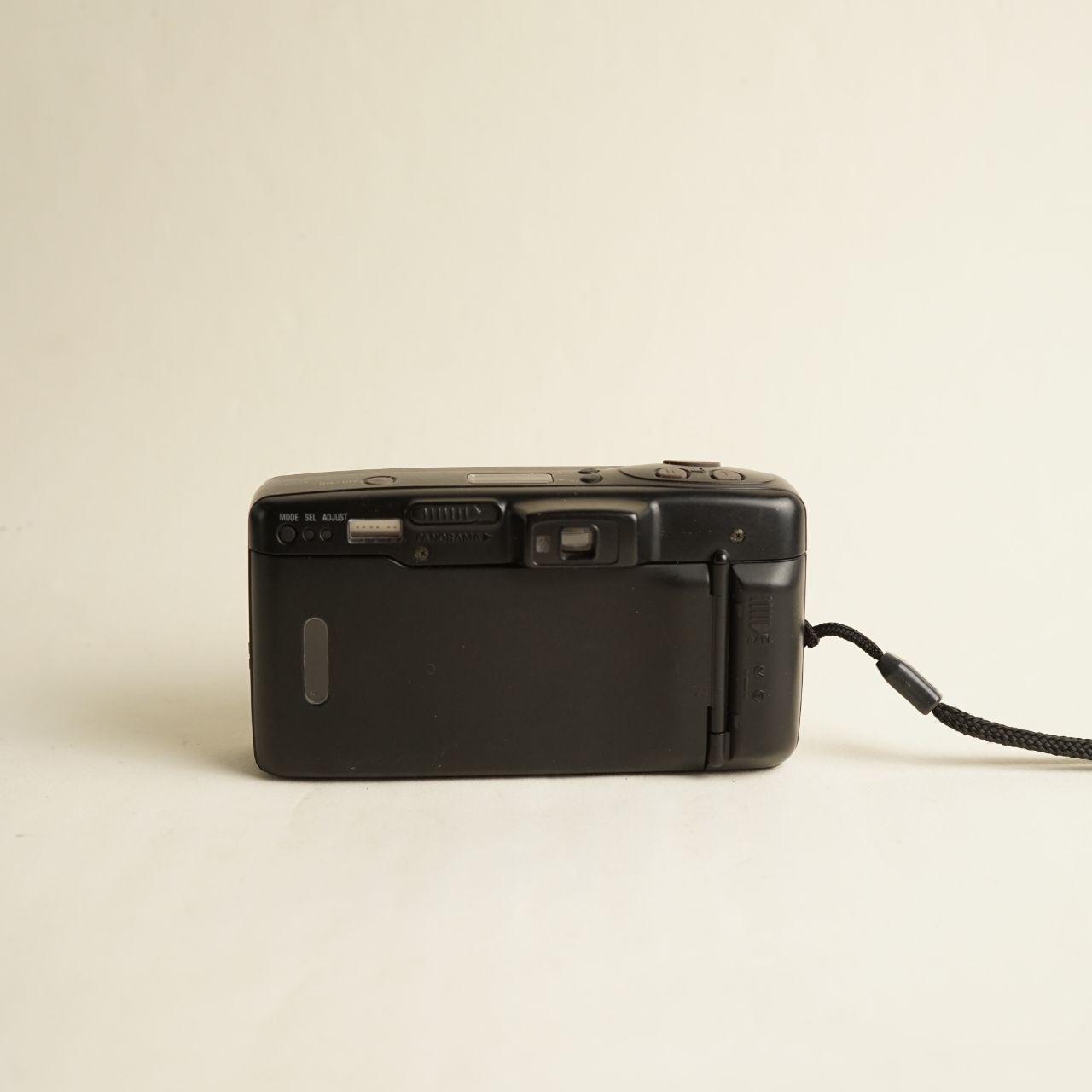 Nikon Zoom 500 AF QD Film Camera | 35mm Point & Shoot | Tested & Working | Black