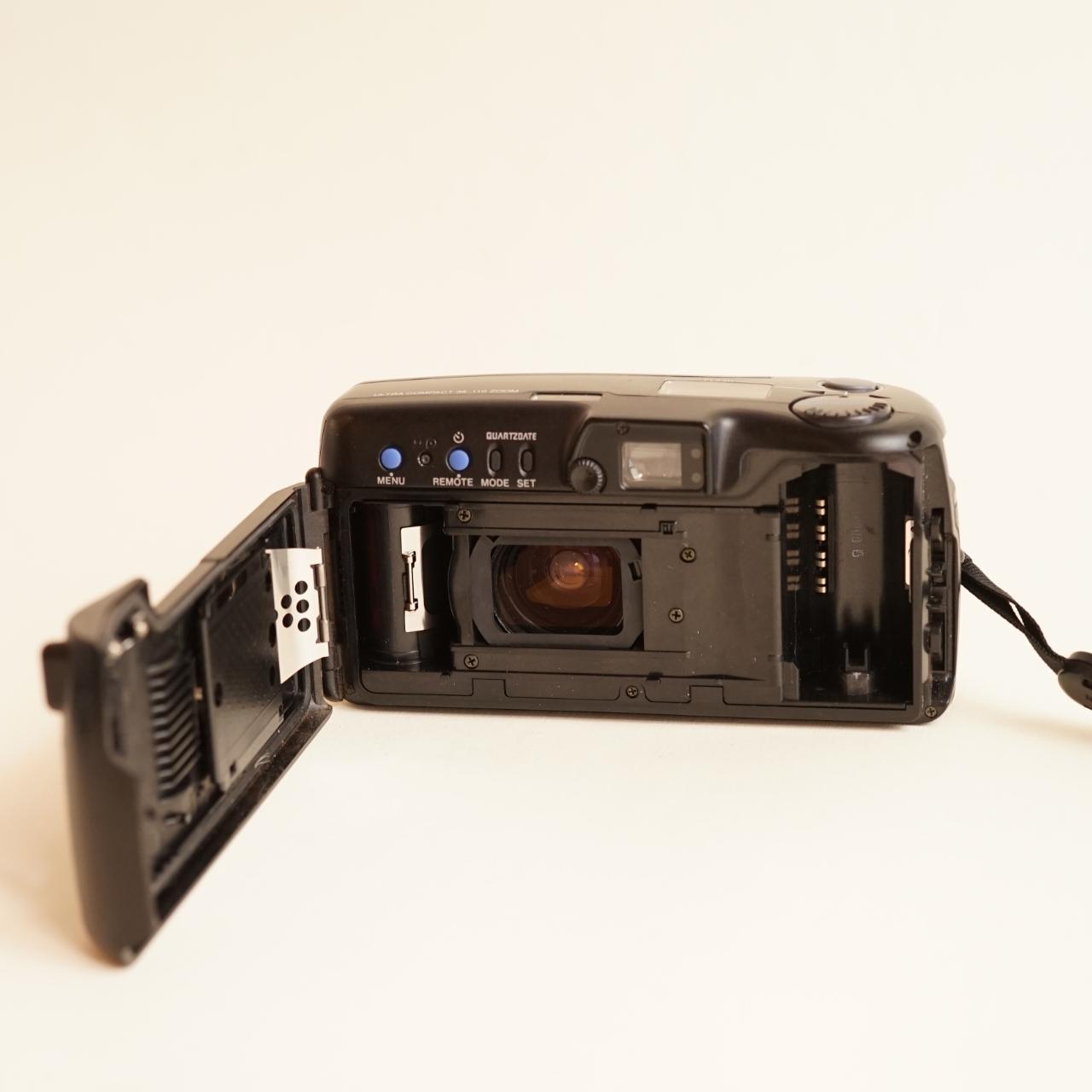 Olympus Infinity SuperZoom 3000 DLX Film Camera | 35mm Point & Shoot | Tested & Working | Black