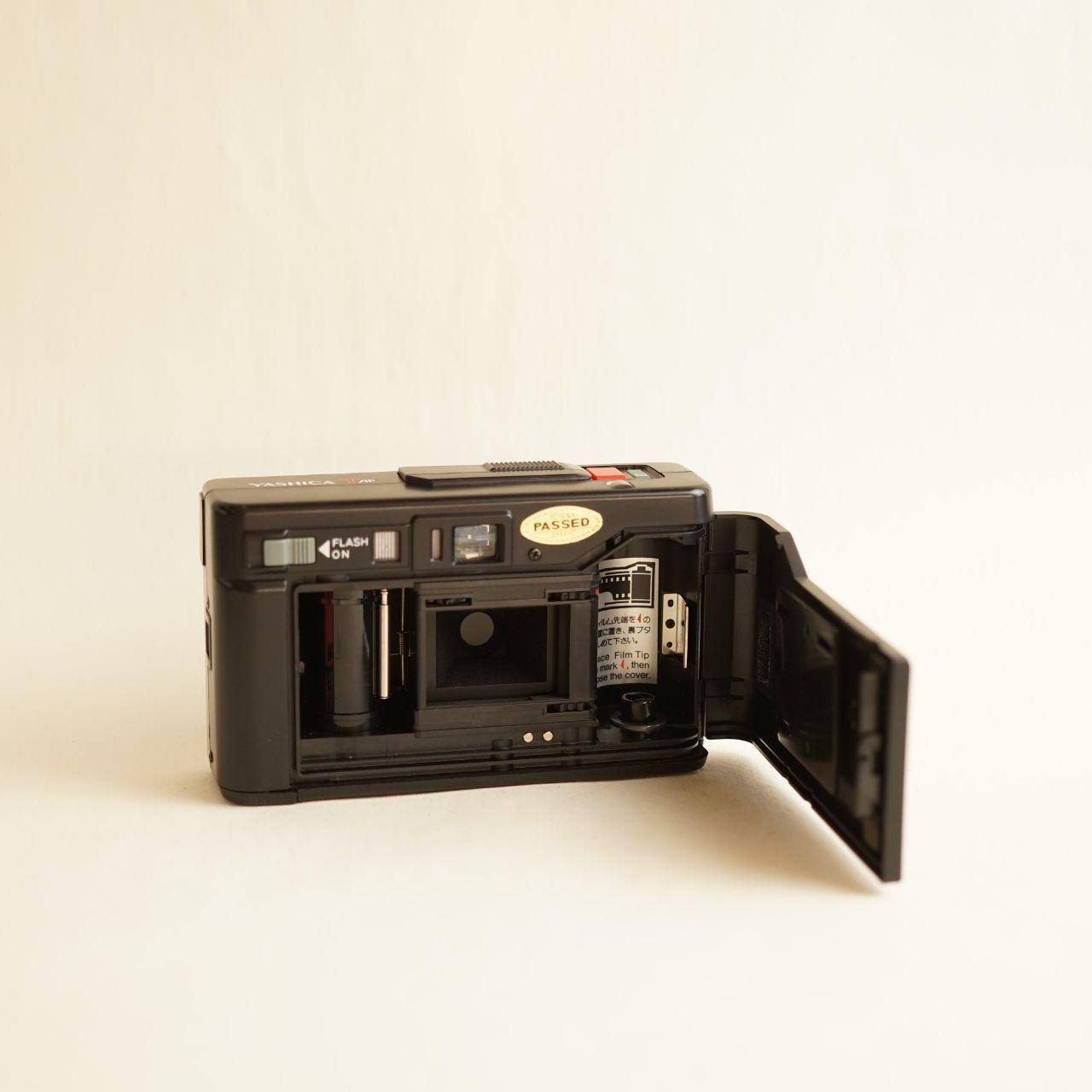 Yashica T AF Film Camera | 35mm Point & Shoot | Tested & Working | Black