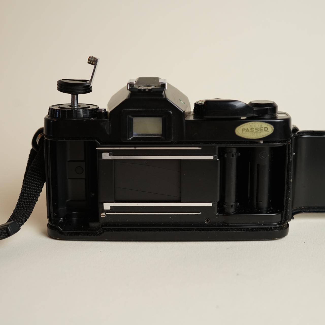 Chinon CE-4 35mm SLR Film Camera | Tested & Working | Black