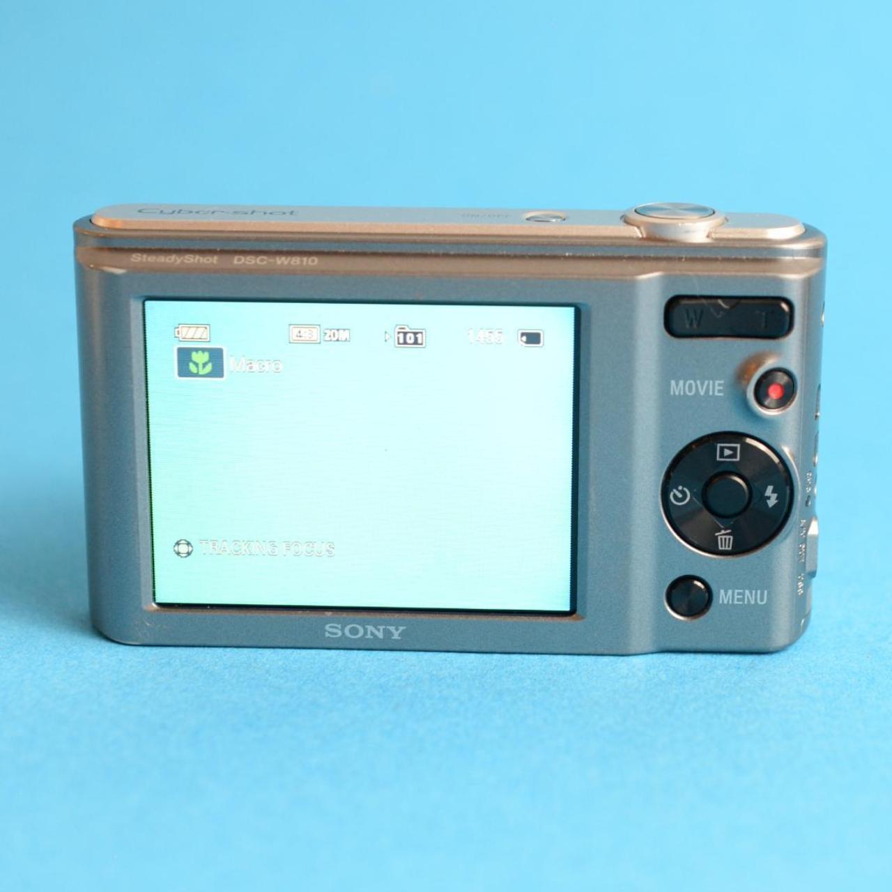 Sony Cyber-shot DSC-W810 Digital Camera | 20.1MP | Tested & Working | Silver