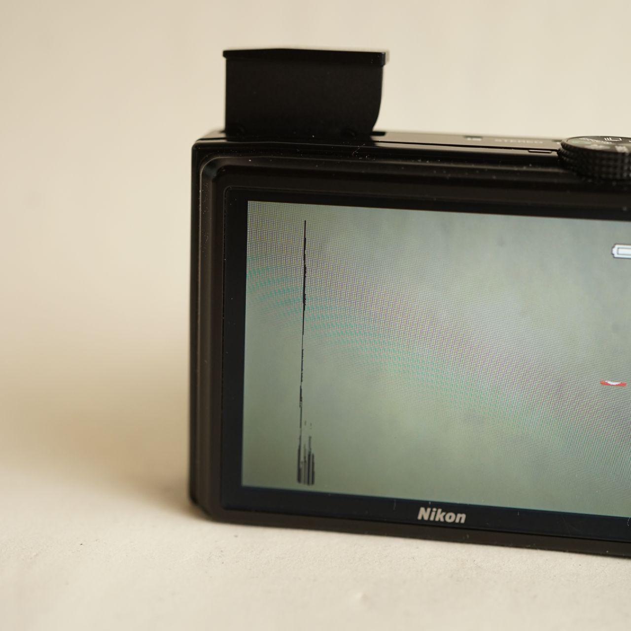 Nikon Coolpix S8200 Digital Camera | 16.1MP | Read Description | Black