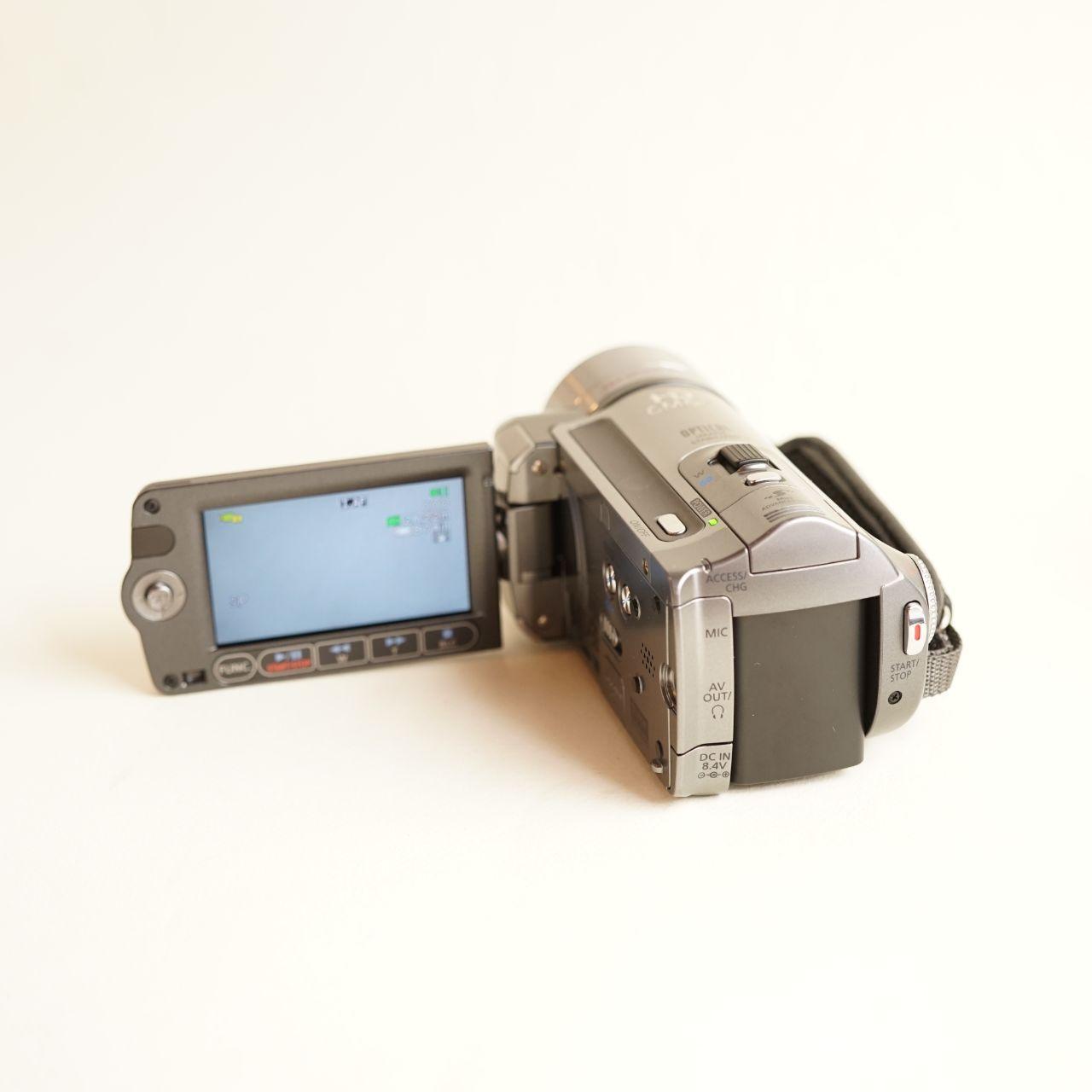 Canon Vixia HF100 Camcorder | HD Video | Tested & Working | Black