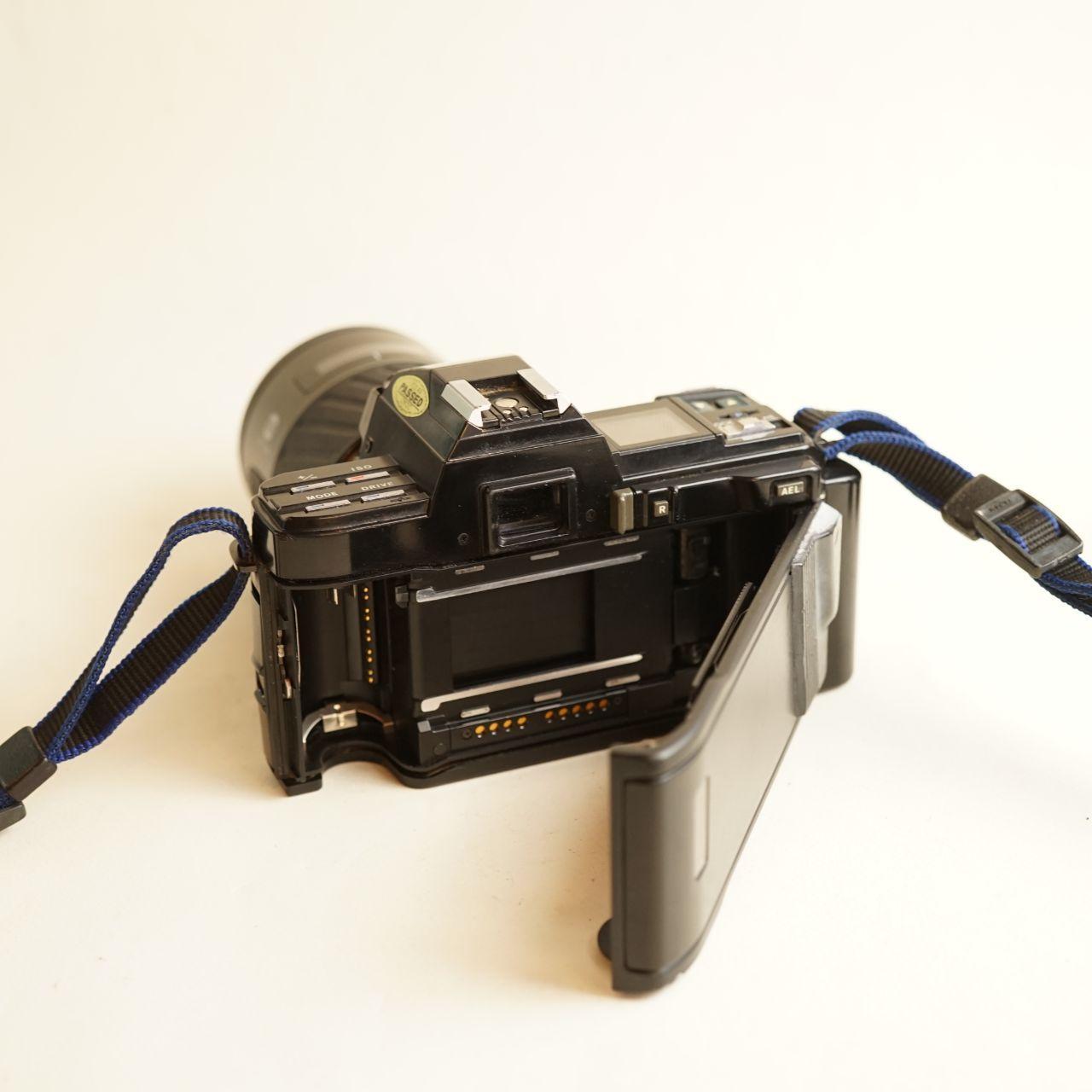 Minolta Maxxum 7000 Film Camera | 35mm SLR | Tested & Working | Black