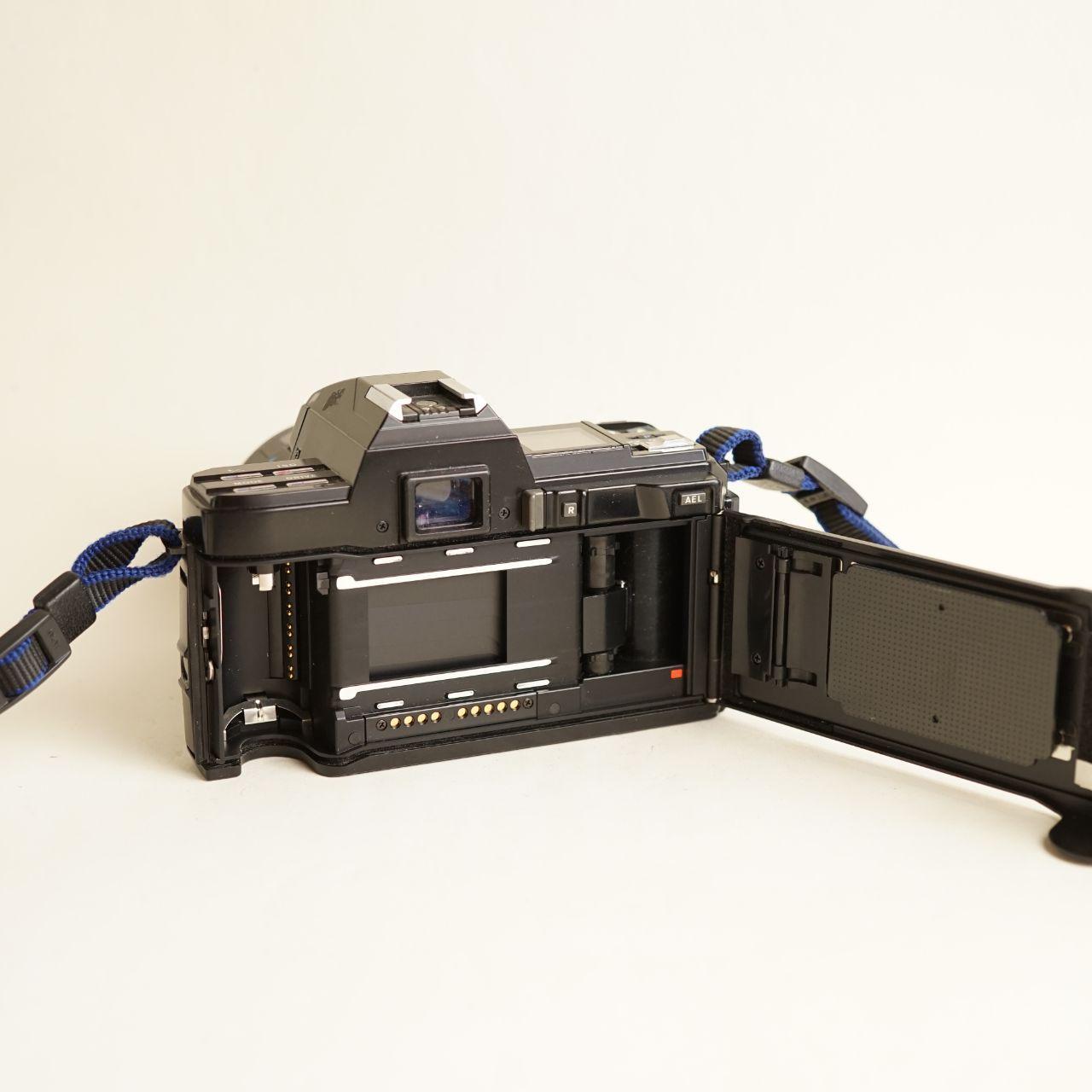 Minolta Maxxum 7000 Film Camera with 35–70mm f/4 Lens | 35mm SLR | Tested & Working | Black