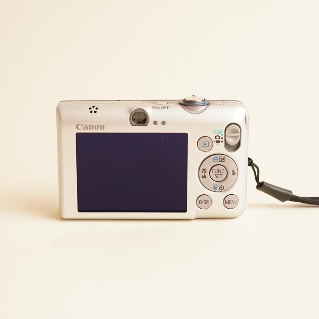 Canon PowerShot SD1200 IS Digital Camera | 10MP | Tested & Working | Grey