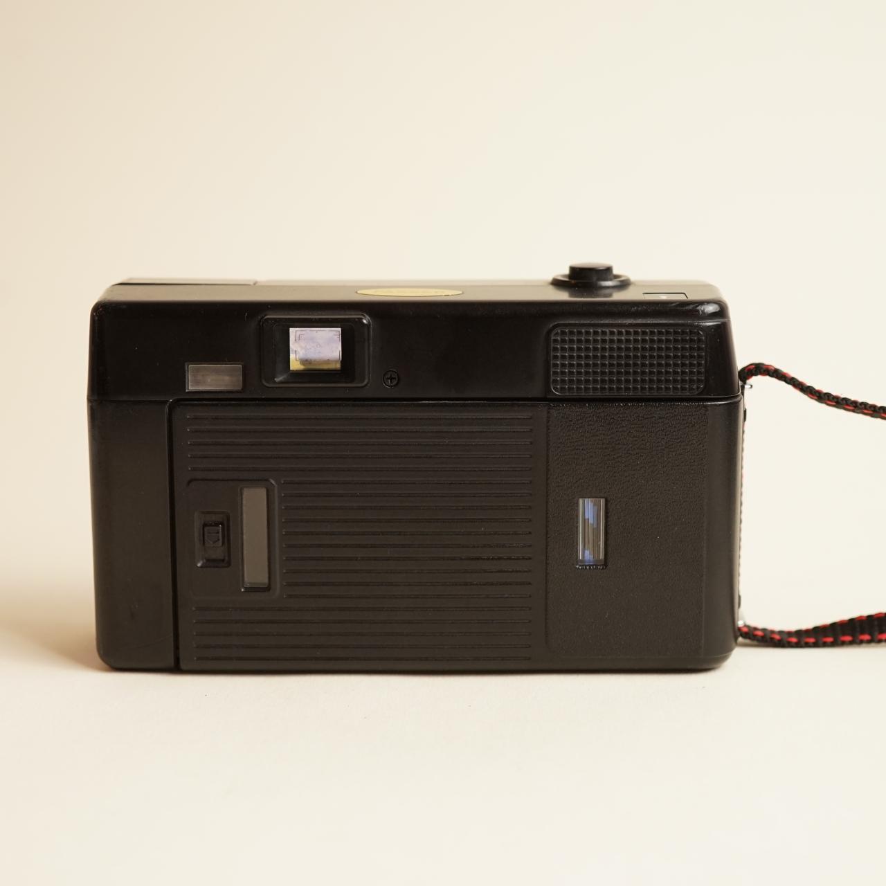 Nikon L35AF2 35mm Film Camera | Point & Shoot | Tested & Working | Black