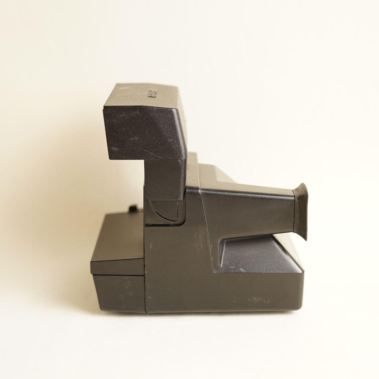 Polaroid Sun 660 AutoFocus Instant Film Camera | Tested & Working | Black