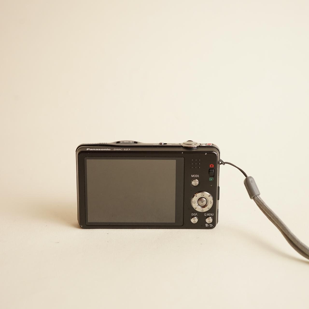 Panasonic Lumix DMC-SZ7 Digital Camera | 14.1MP | Read Description | Black