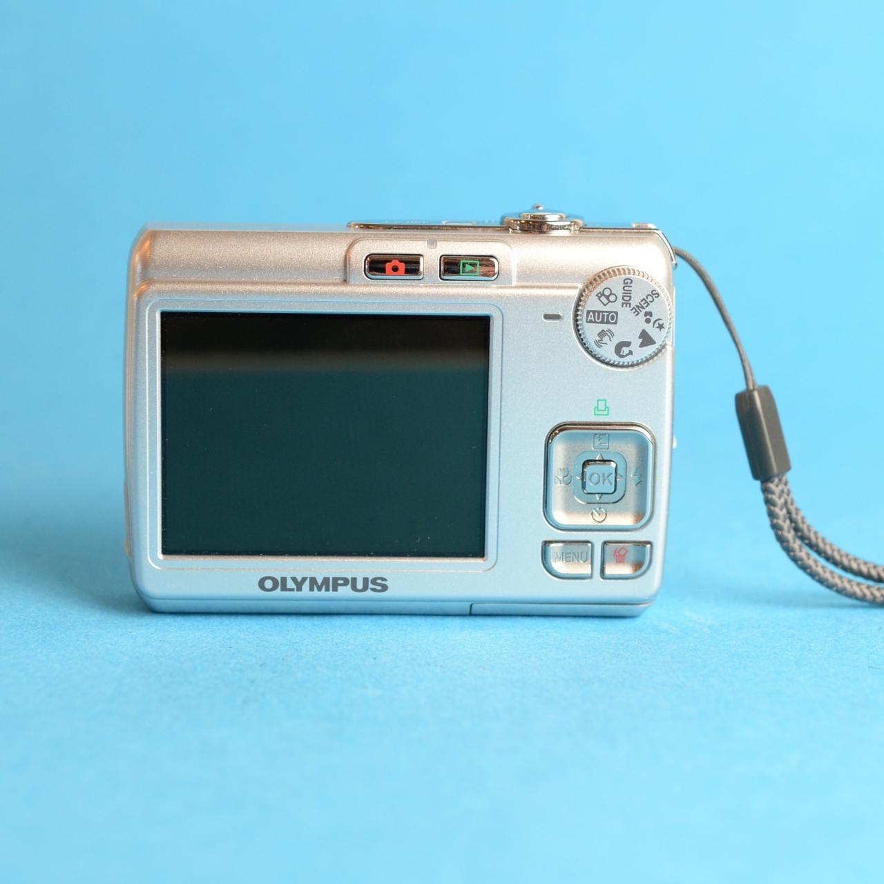 Olympus FE-210 Digital Camera | 7.1MP | Tested & Working | Silver