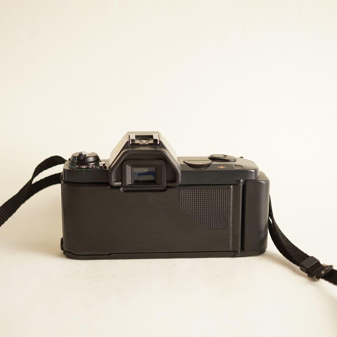 Canon T50 35mm SLR Film Camera with Canon FD 50mm f/1.8 Lens | Tested & Working | Black