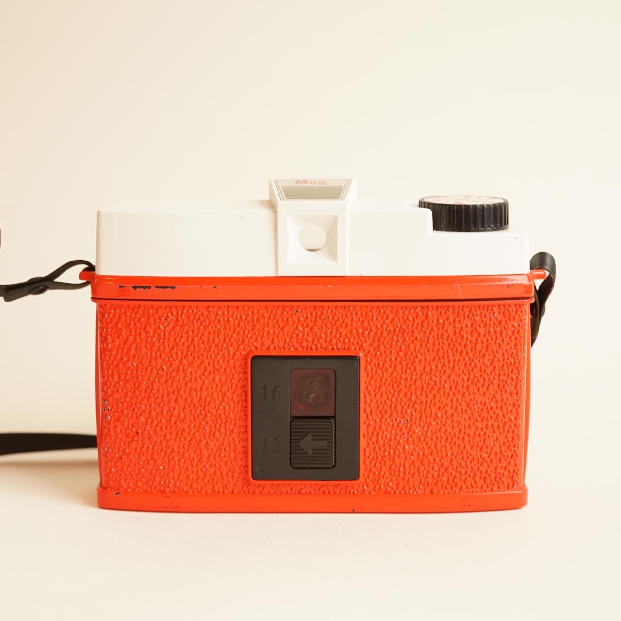 MEG 35mm Film Camera | 35mm Point & Shoot | Tested & Working | Red & White