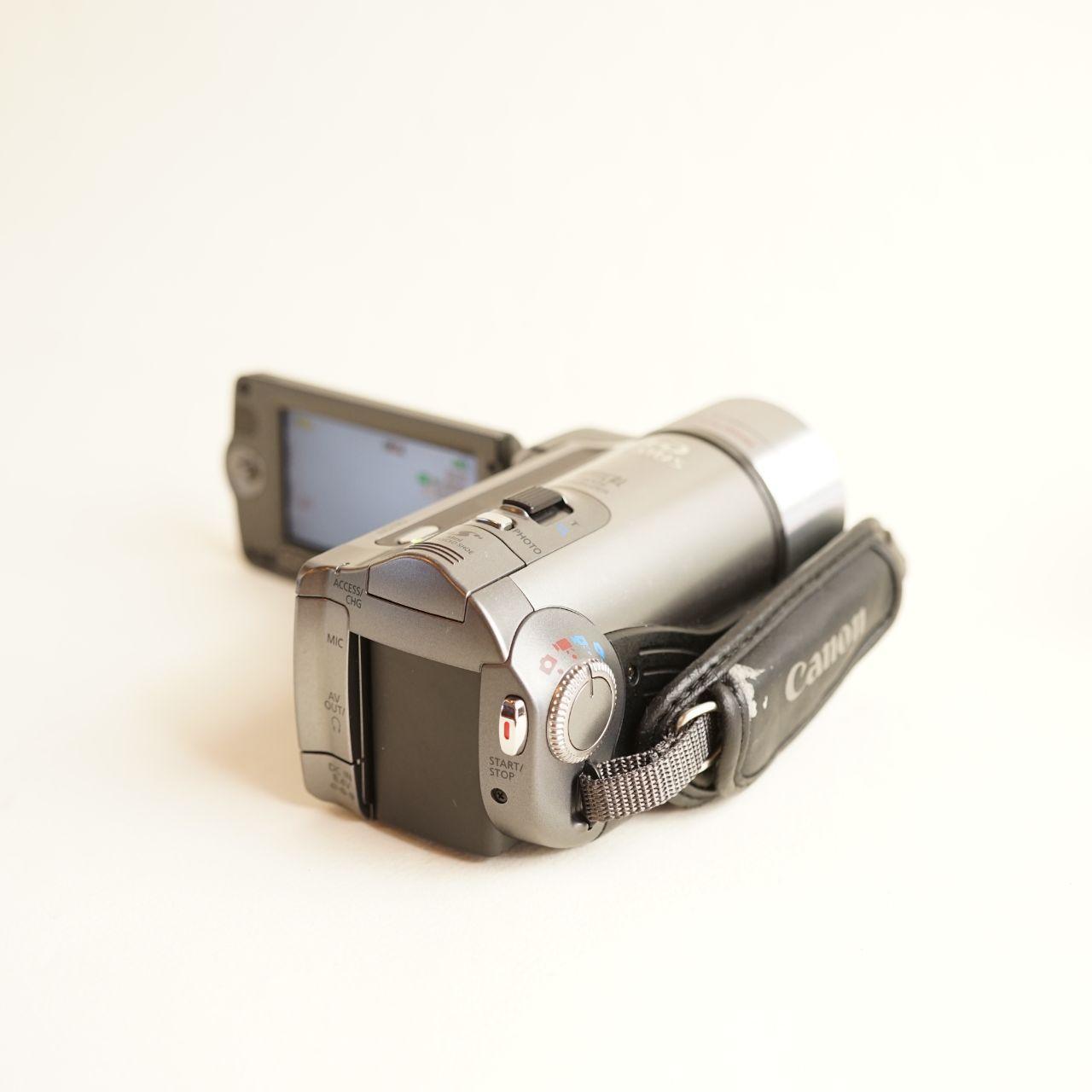 Canon Vixia HF100 Camcorder | HD Video | Tested & Working | Black