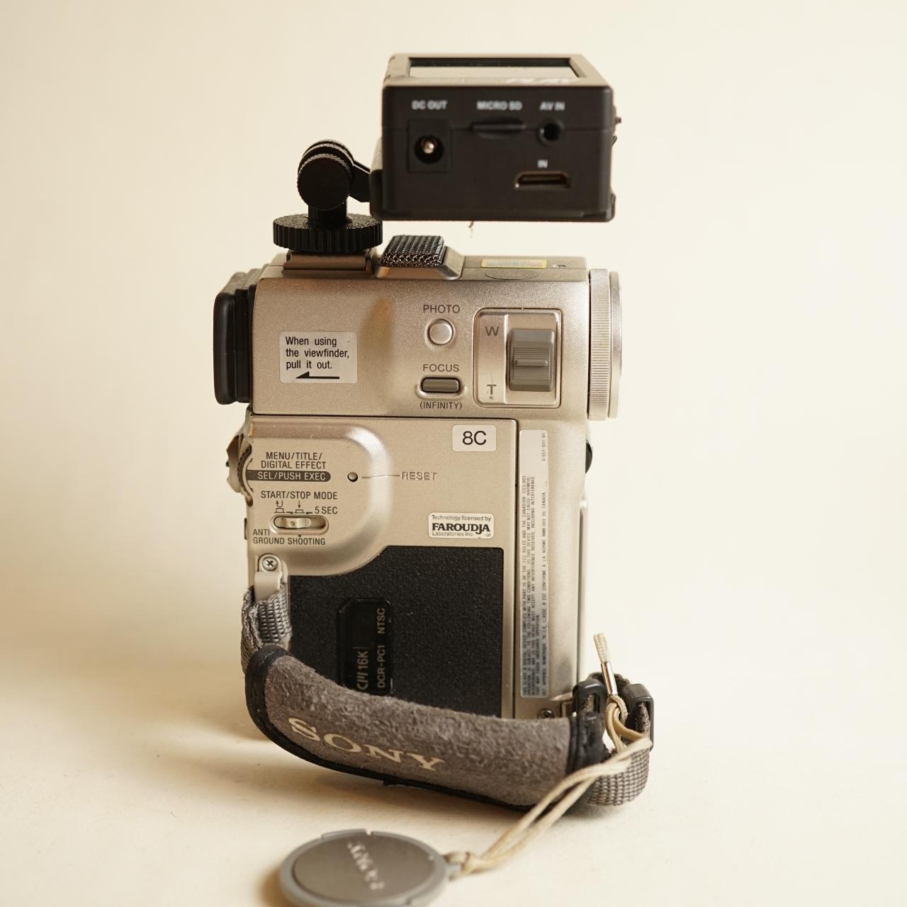 Sony Handycam DCR-PC1 Camcorder | Tested & Working | Silver