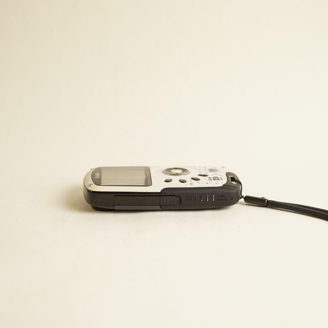 Kodak Zx3 PlaySport Video Camera | Tested & Working | White & Black