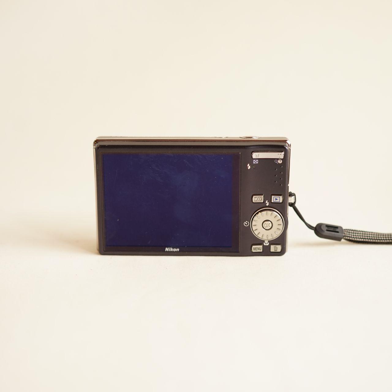 Nikon Coolpix S610 Digital Camera | 10.0MP | Tested & Working | Black