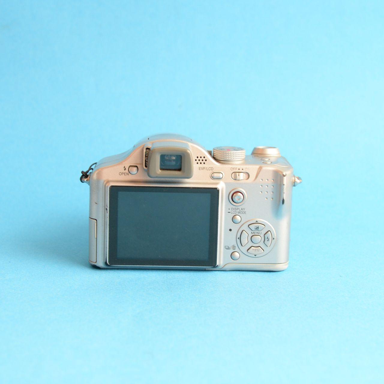 Panasonic Lumix DMC-FZ7 Digital Camera | 6.0MP | Tested & Working | Silver