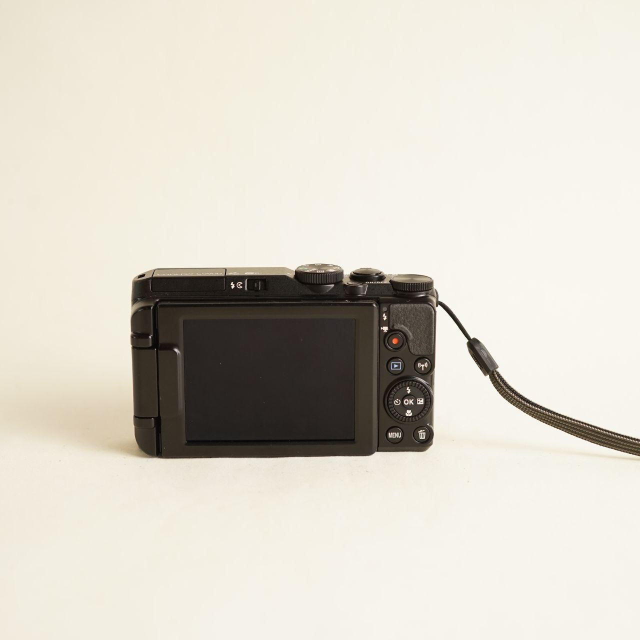 Nikon Coolpix S9900 Digital Camera | 16MP | Tested & Working | Black