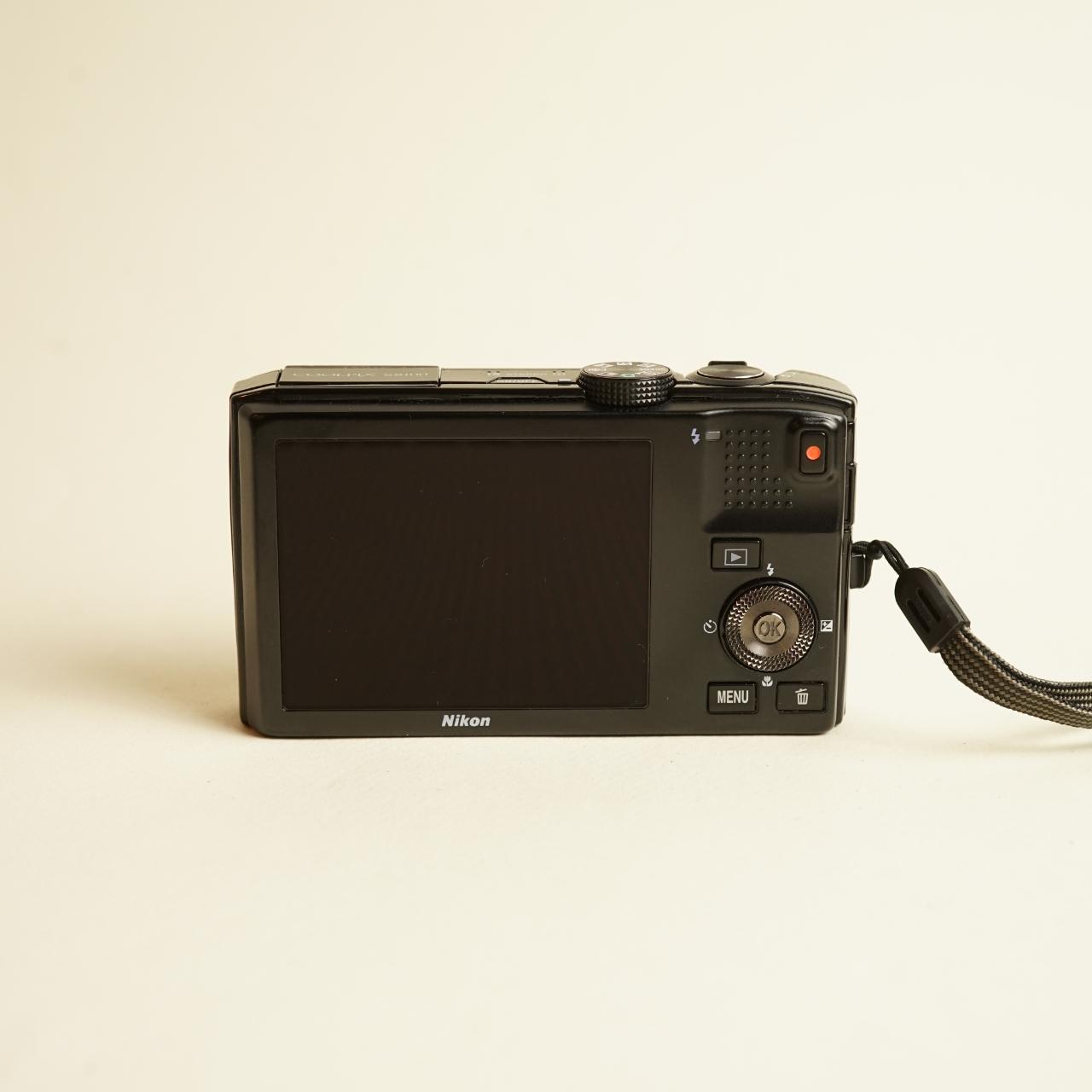 Nikon Coolpix S8100 Digital Camera | 12.1MP | Tested & Working | Black