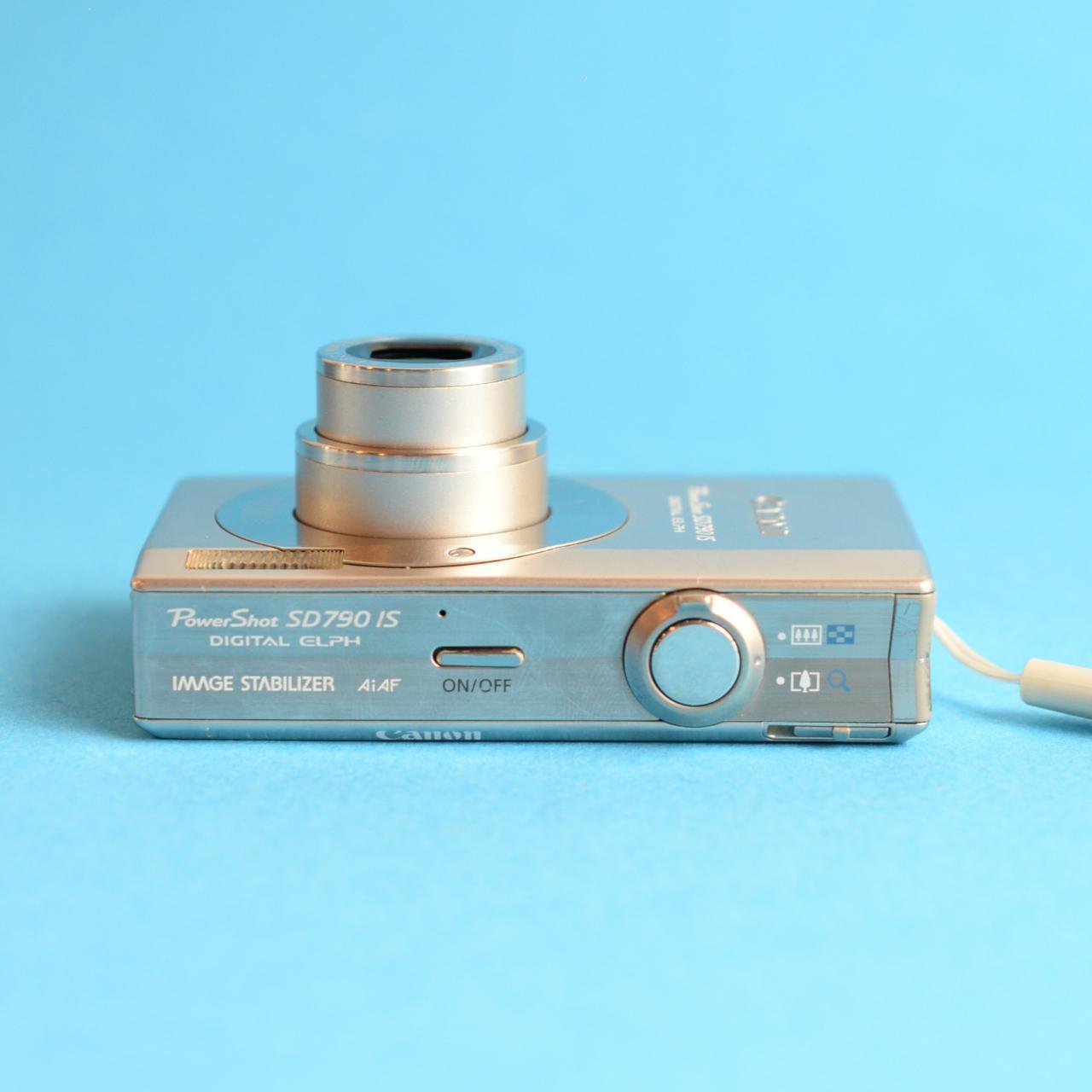 Canon PowerShot SD790 IS Digital Camera | 10MP | Tested & Working | Silver