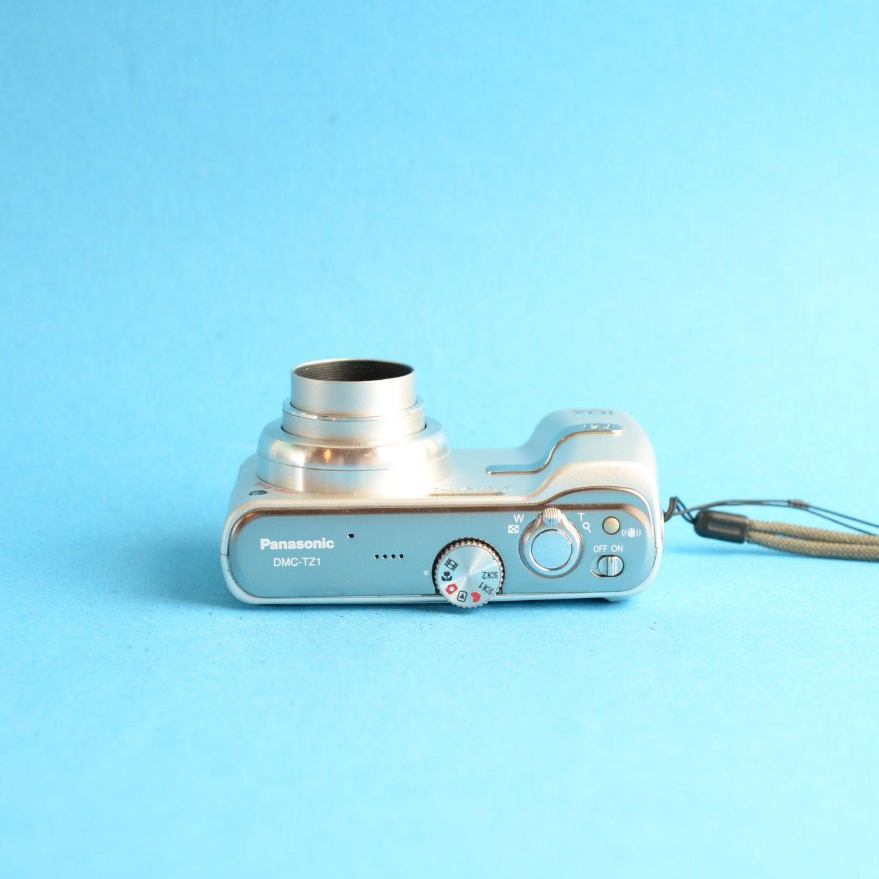 Panasonic Lumix DMC-TZ1 Digital Camera | 5.0MP | Tested & Working | Silver