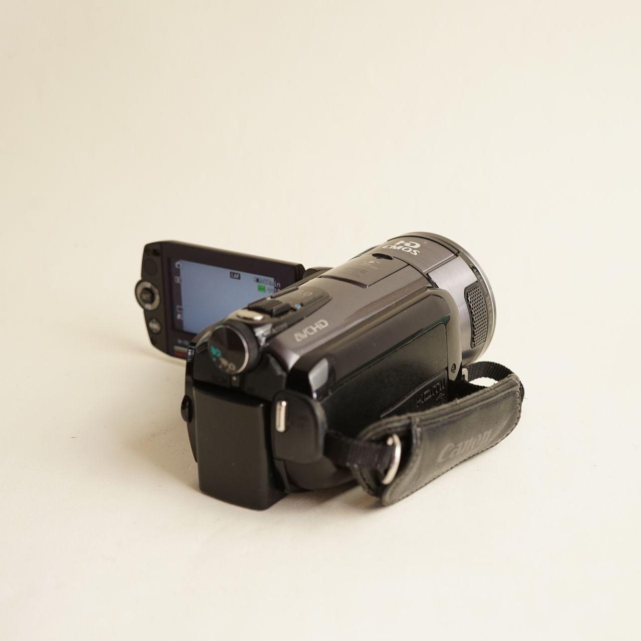 Canon Vixia HF S100 Camcorder | HD Flash Memory | Tested & Working | Black