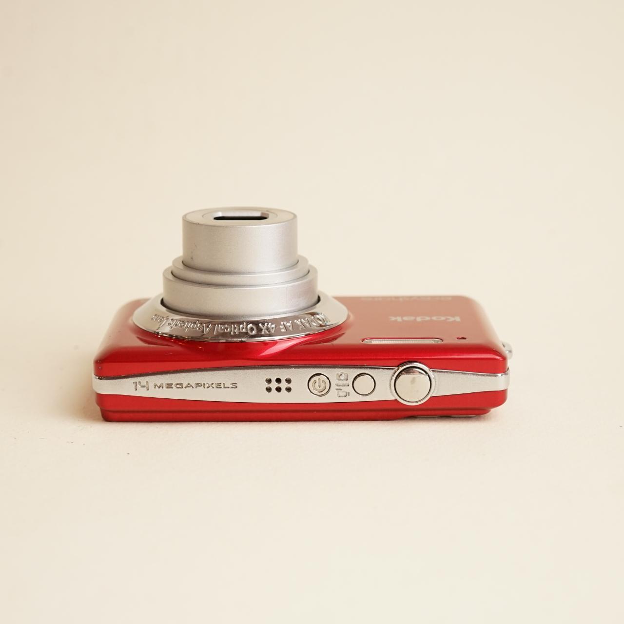 Kodak EasyShare M522 Digital Camera | 14MP | Read Description | Red
