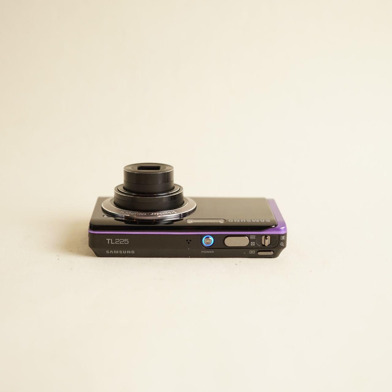 Samsung TL225 Digital Camera | 12MP | Read Description | Black w/ Purple Trim