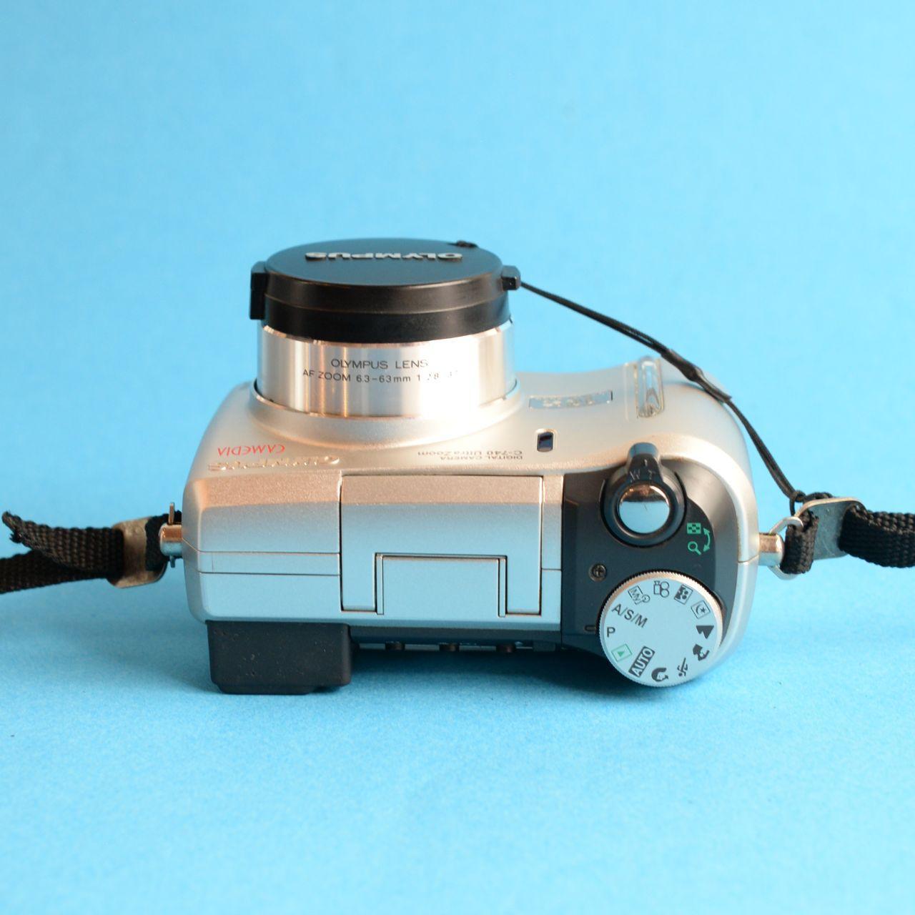 Olympus Camedia C-740 Digital Camera | 3.2MP | Tested & Working | Silver