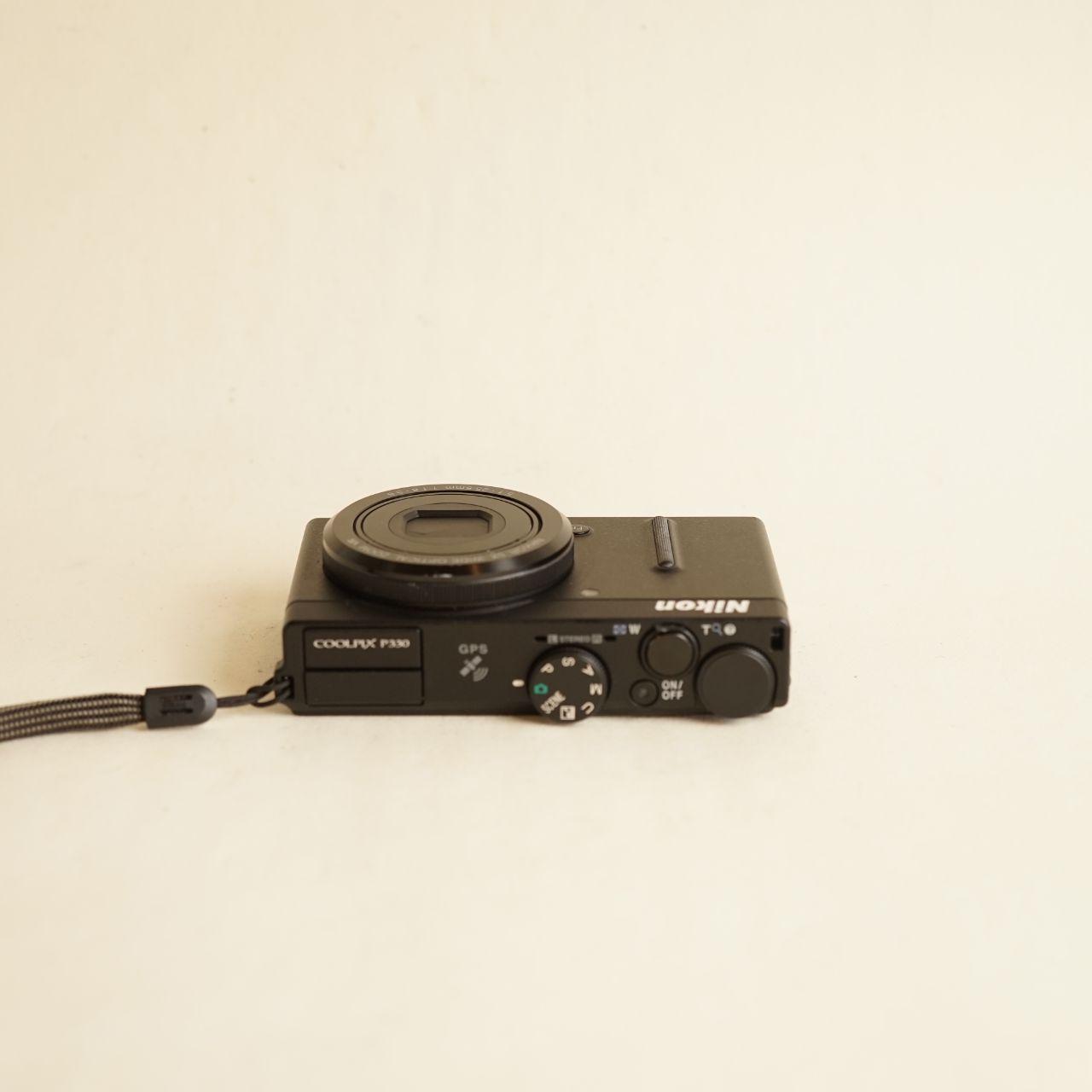 Nikon Coolpix P330 Digital Camera | 12.2MP | Tested & Working | Black