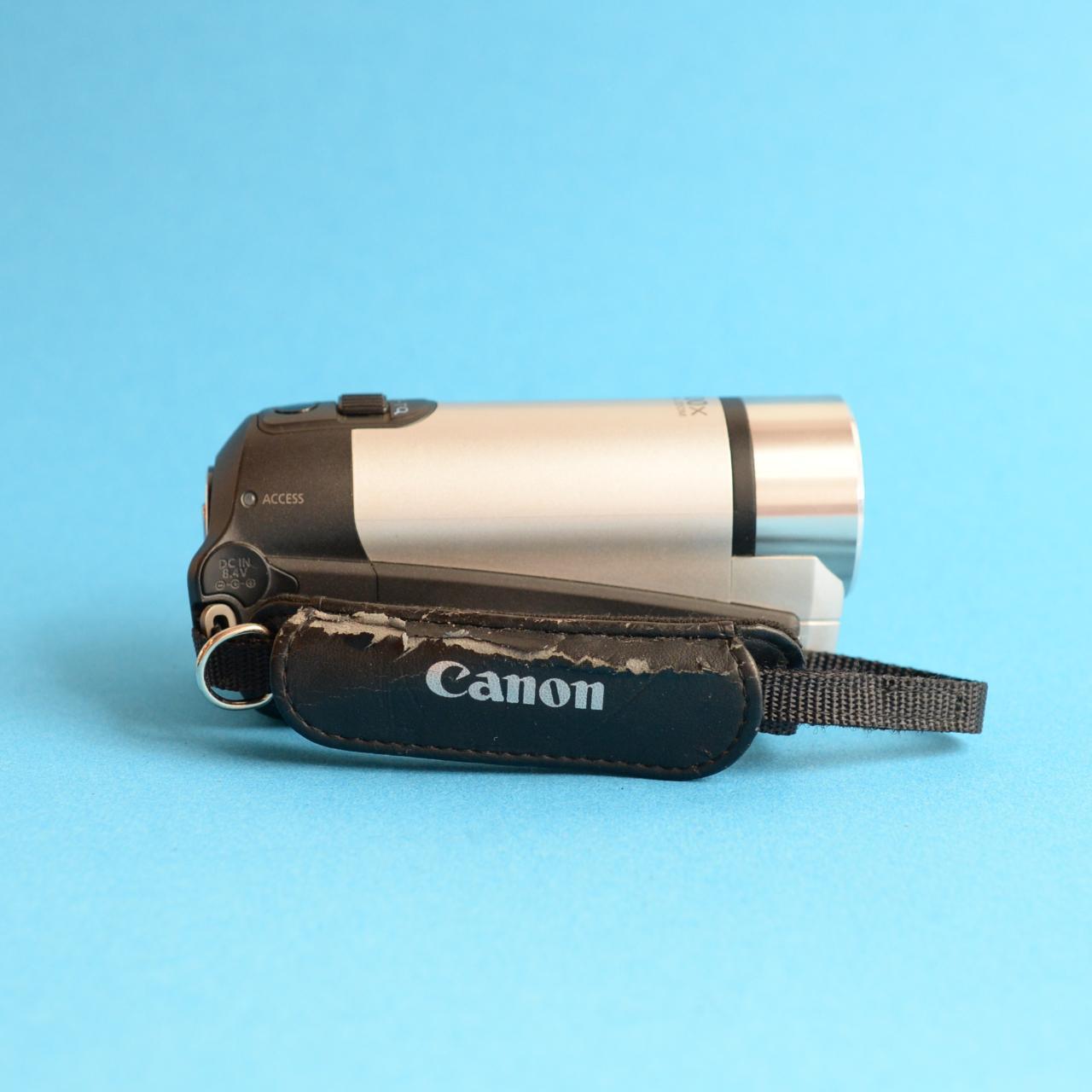 Canon FS300 Digital Camcorder | SD Video | Tested & Working | Silver