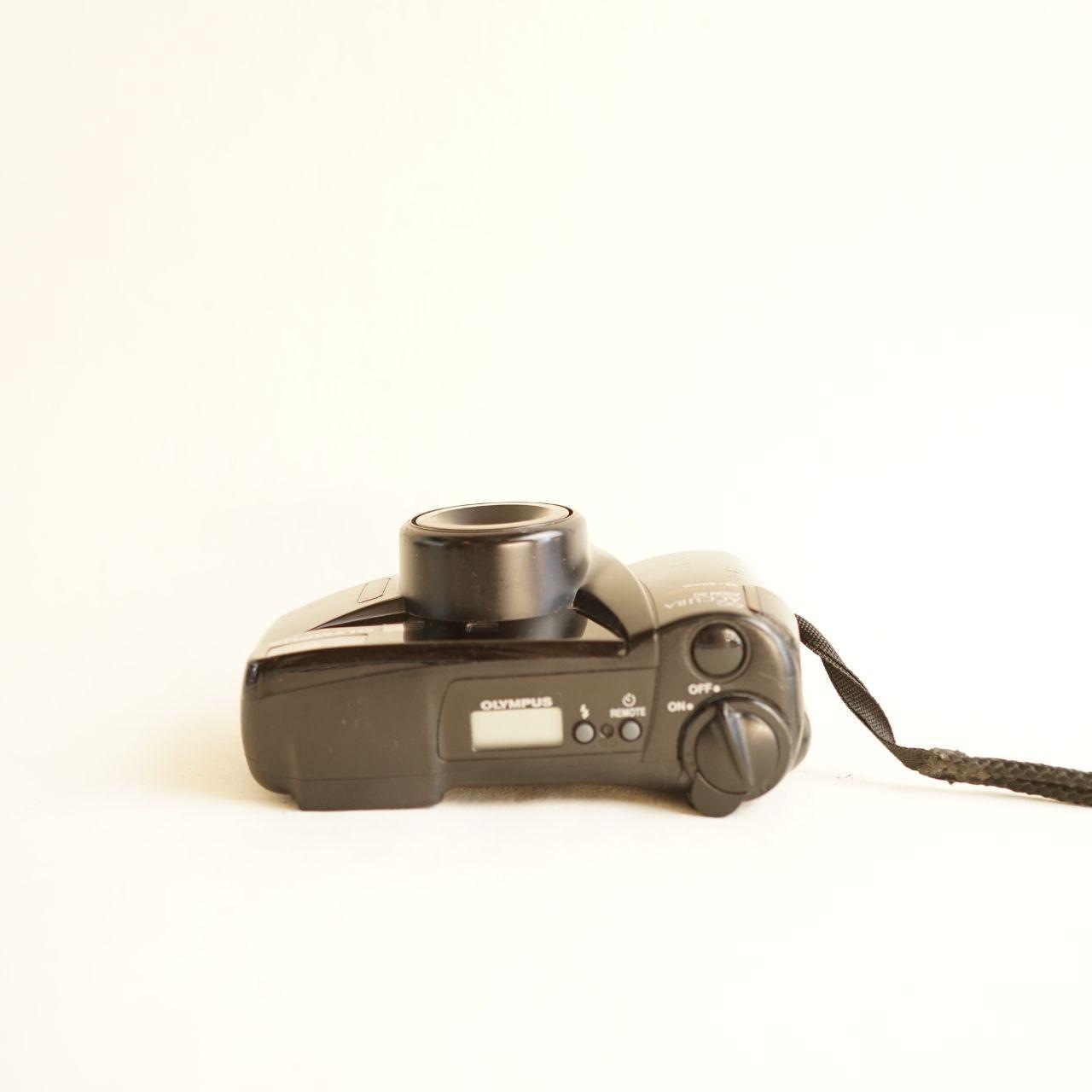 Olympus Infinity Accura Zoom 80 Film Camera | 35mm Point & Shoot | Tested & Working | Black