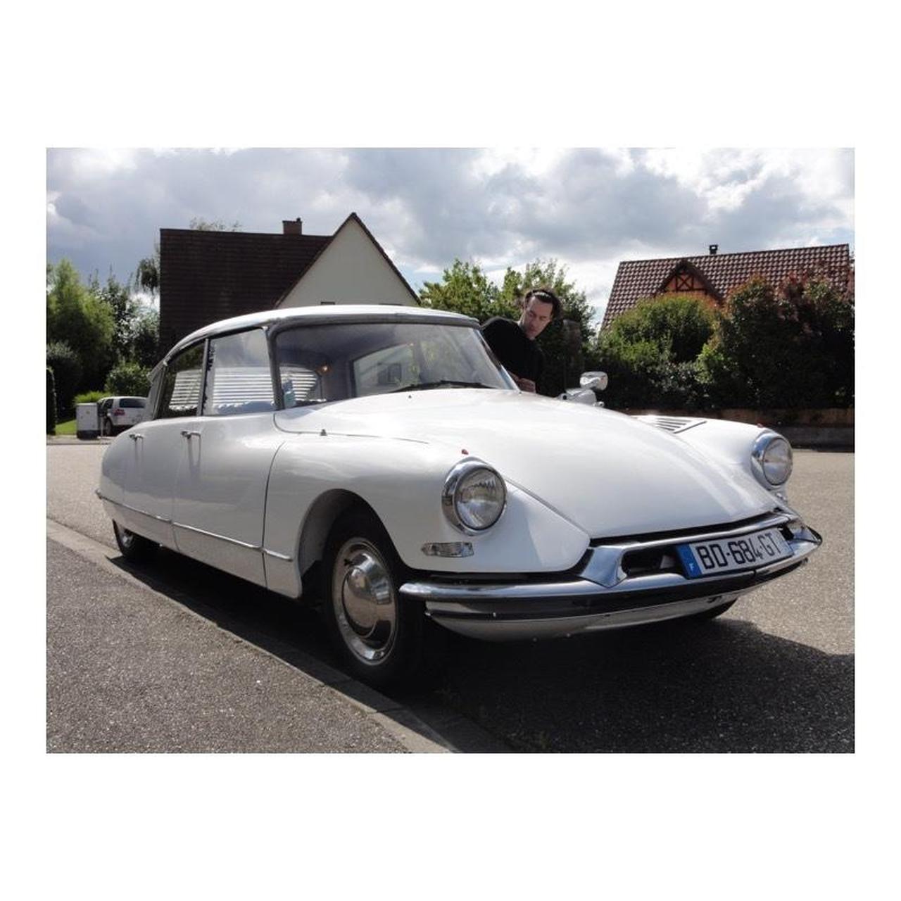 Sony Cyber-shot DSC-HX5 Digital Camera | 10.2MP | Tested & Working | Black